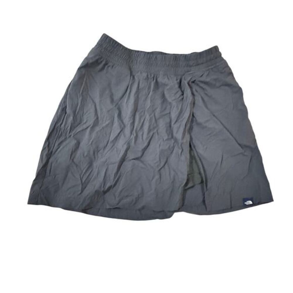 The North Face Gray Skort Built-in Shorts Women's Size Small Athleisure Gorpcore